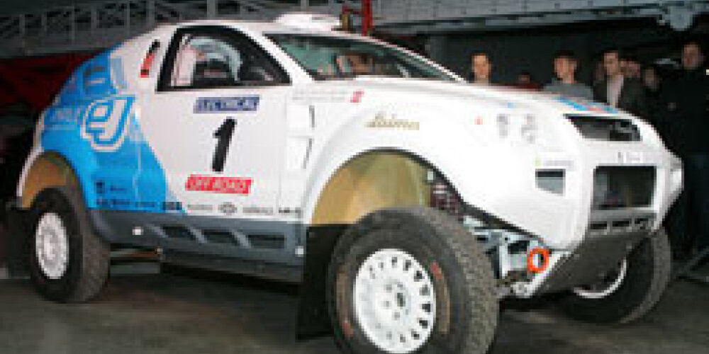 Latvijas elektromobilis nefinišē trešo Dakaras posmu pēc kārtas