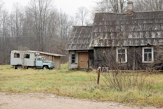 Latvijā ir simtiem apdzīvotu vietu, kuras par tādām skaitās tikai „uz papīra”.