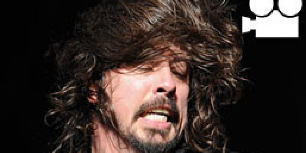 "Foo Fighters" līderis Deivs Grols producēs komēdijseriālu