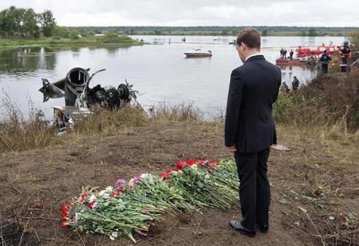 Krievijas prezidents Dmitrijs Medvedevs ieradies traģēdijas vietā.