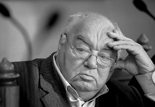 Leonīds Kurdjumovs (1939-2012).