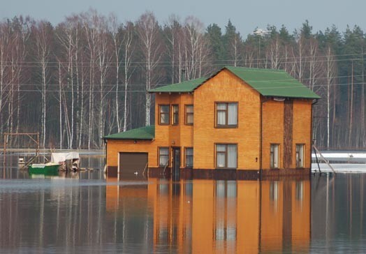 Jau februāra beigās Zemgales un Kurzemes upēs tiek prognozēta strauja ūdens līmeņa celšanās, kas varētu izraisīt lielus plūdus.