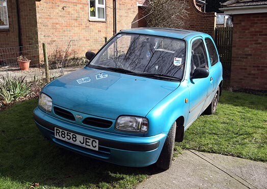 15-летний Nissan Micra сейчас выставлен на продажу