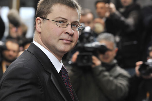 Valdis Dombrovskis Ministru prezidenta pienākumus pilda kopš 2009.gada 12.marta.