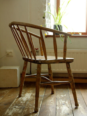 Senās mēbeles - glīta un īsta vērtība.