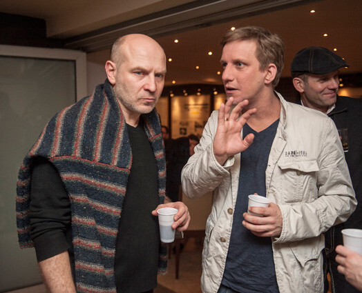 Aktieris Artūrs Skrastiņš izrādi vērojis kā skatītājs. Viņam ir kas sakāms „Trīnes grēku” režisoram Rolandam Atkočūnam.