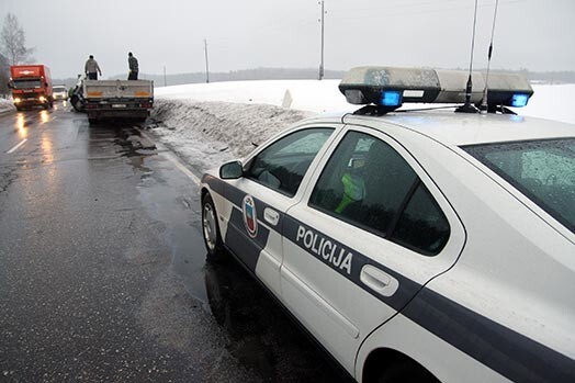 Policisti tagad izsaukumus dalīs trīs kategorijās, lai saprastu uz nozieguma vietu ir jāskrien vai arī jāiet.