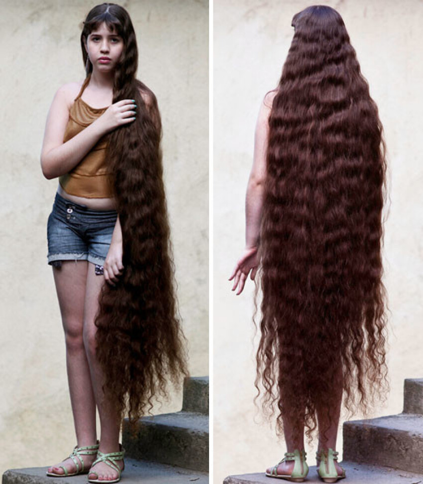 Как сохранить волосы после. Очень длинные волосы. Отстригла длинные волосы. Девочка с очень длинными волосами. Обрезать длинные волосы.