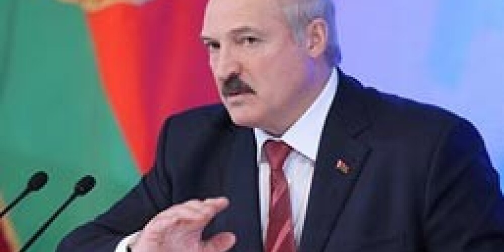 ES nosaka sankcijas pret 12 personām un 29 uzņēmumiem no Baltkrievijas