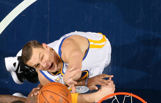 Andrim Biedriņam cirkšņa traumas dēļ nācies izlaist jau trīs spēles.