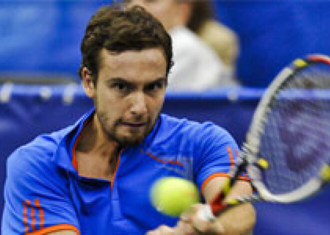 Gulbis nespēj pārvarēt Romas "Challenger" turnīra pirmo kārtu