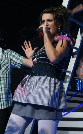 Pusfināla koncertā, kurā talantu šova dalībnieki uzstājās ar patriotiskām dziesmām, par pirmās vietas ieguvēju kļuva Sabīne Berezina.