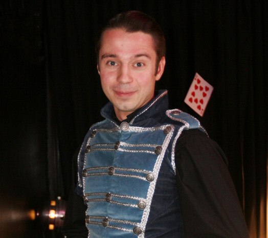 Fotogrāfam Aleksandram Sokolovam patīk izaicinājumi, un šoreiz viņš savas mākslinieciskās fantāzijas realizējis, modelēm esot zem ūdens.