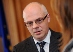 Izglītības un zinātnes ministrs Roberts Ķīlis.