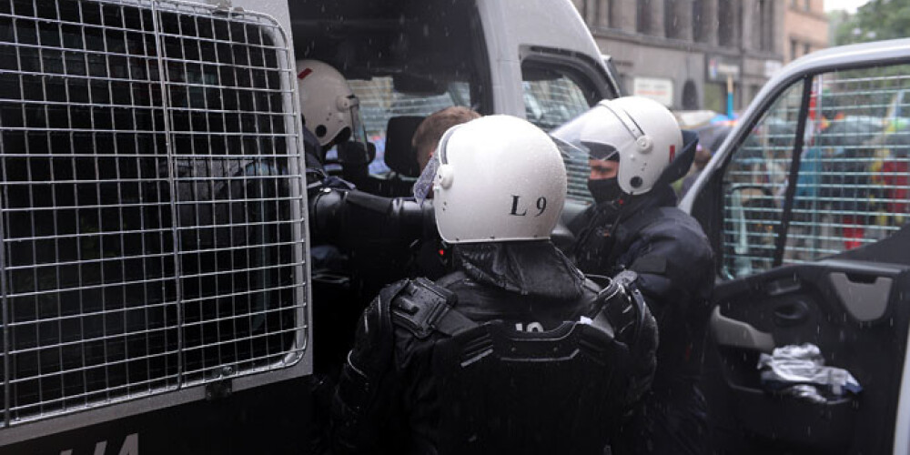 "Baltijas praida 2012" gājiena laikā aizturēts iereibis protestētājs