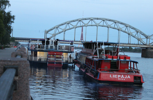 Leģendārie kuģīši nu ir izremontēti un pārkrāsoti. „Misisipi” braucējus izklaidēs tautiskā garā, savukārt „Liepāja” priecēs ar mazliet huligānisku gaisotni, pirātu kostīmos tērptu apkalpi un jestrām ballītēm.