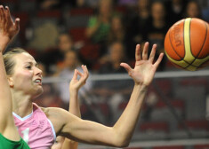 Latvijas sieviešu basketbola izlase saspringtā pārbaudes spēlē zaudē Spānijai