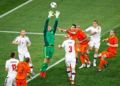 Dānijas futbola izlase pārsteidzoši uzvar Nīderlandi. VIDEO FOTO