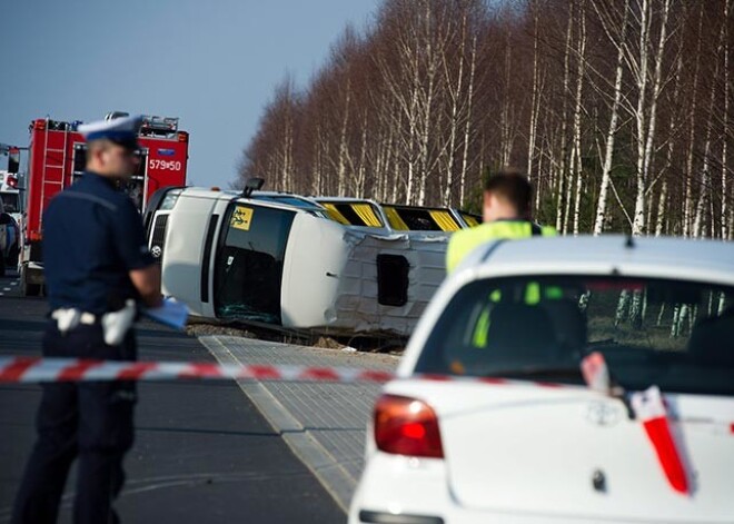 Aiztur Latvijas pilsoni, kurš Polijā izraisīja skolēnu autobusa avāriju. FOTO