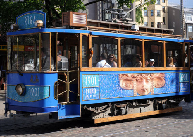 Gandrīz puse pasažieru apsver iespēju šovasar braukt ar Retro tramvaju