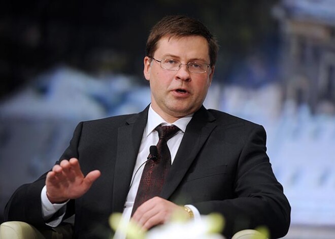 Dombrovskis: šogad budžeta deficīts varētu nepārsniegt 2% no IKP