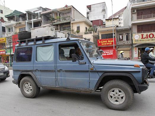 Gan Mercedes Benz Gelandewagen, gan pats tā saimnieks pat nedomā pārtraukt ceļošanu, lai gan aiz muguras jau 23 gadi un 800 000 kilometri.