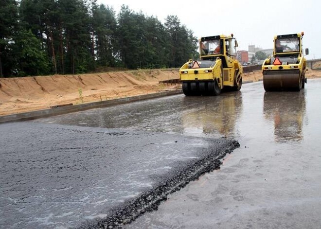 Zemgales virziena maģistrālā transporta mezgla jeb Dienvidu tilta trešā kārta tika uzsākta 2009.gadā, bet finansējuma trūkuma dēļ apturēta 2010.gadā.