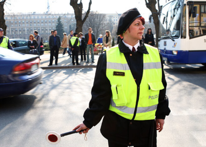 В первые дни учебного года на улицах Риги появятся регулировщики