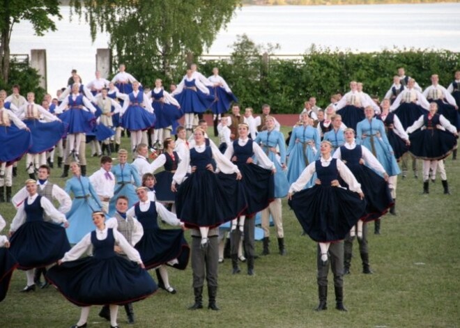 Lielākie ieguvēji no 2012.gada budžeta grozījumiem kultūrā – pedagogi, pašdarbības kolektīvi un reģioni