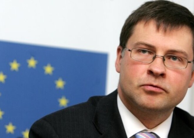 Mēļo par Dombrovska virzīšanu Eiropas Komisijas prezidenta amatam