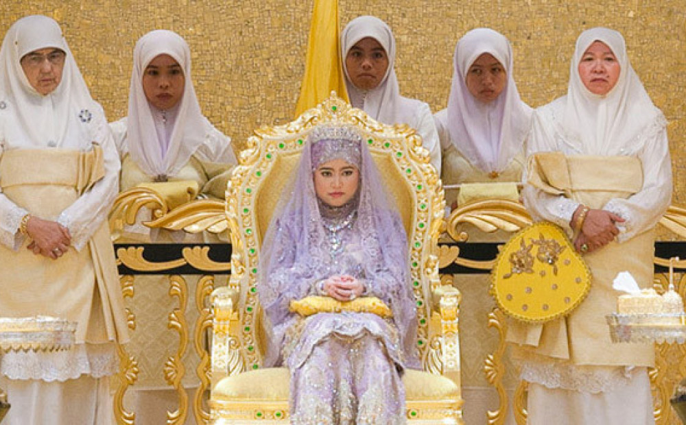 Бывшая жена золотого. Свадьба Султана Брунея. Свадьба принцессы Брунея фадзилы. Дочь Султана Брунея.