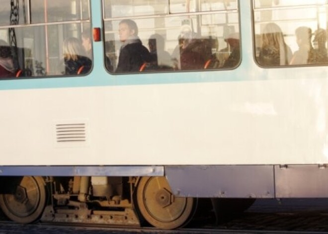 5. un 9. maršruta tramvaji atsāk kursēt pa pilnu maršrutu