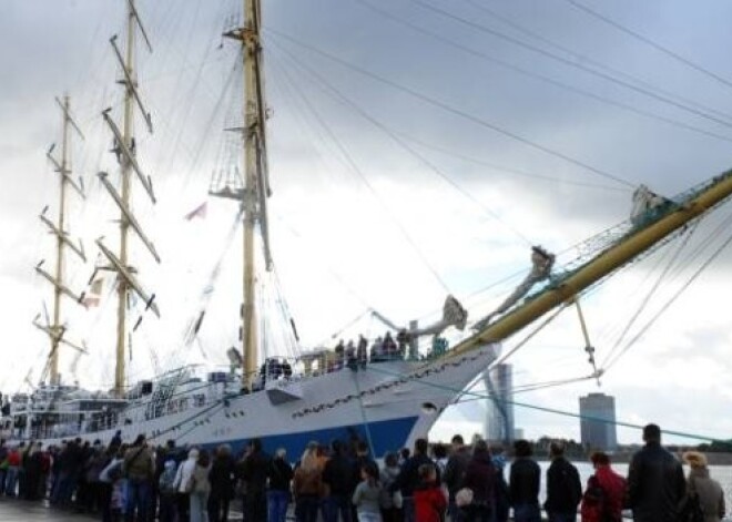 На паруснике «Мир» расскажут о регате The Tall Ships Races 2013