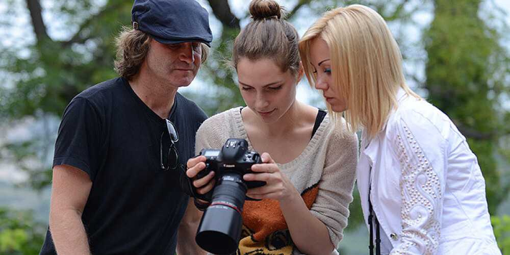 Модель Анна потрясла своей красотой всех французов и даже француженок.