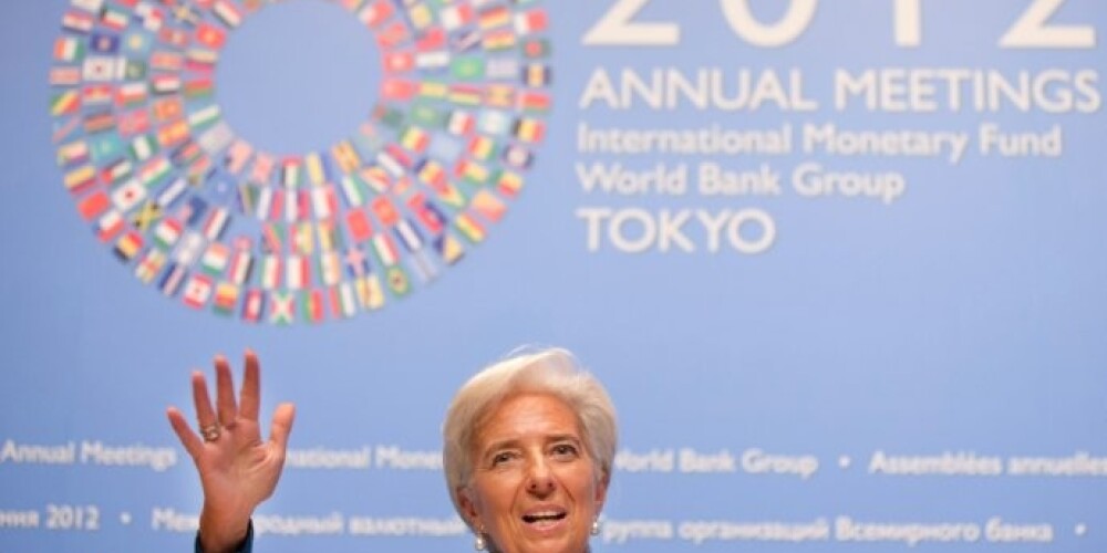 SVF dod Grieķijai divus gadus, lai tā samazinātu budžeta deficītu