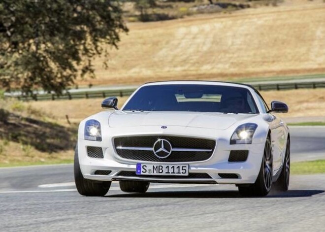 Mercedes Benz SLS AMG GT