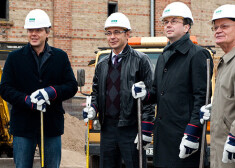 Sāk Spīķeru kvartāla un Daugavas krastmalas rekonstrukciju. FOTO