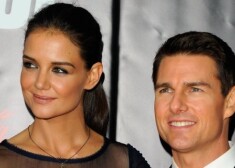 В глянцевых журналах появились материалы, в которых утверждалось, что после развода с актрисой Кэти Холмс Том Круз перестал общаться с их шестилетней дочерью Сури.