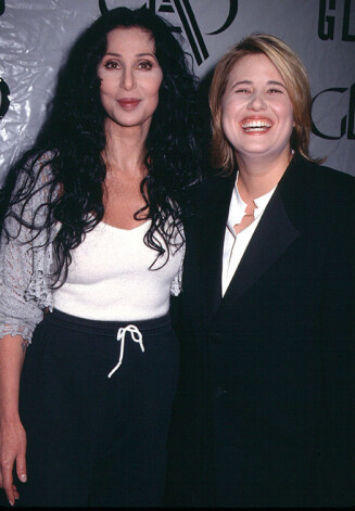 Чез Боно с матерью Шер еще как дочь Честити..