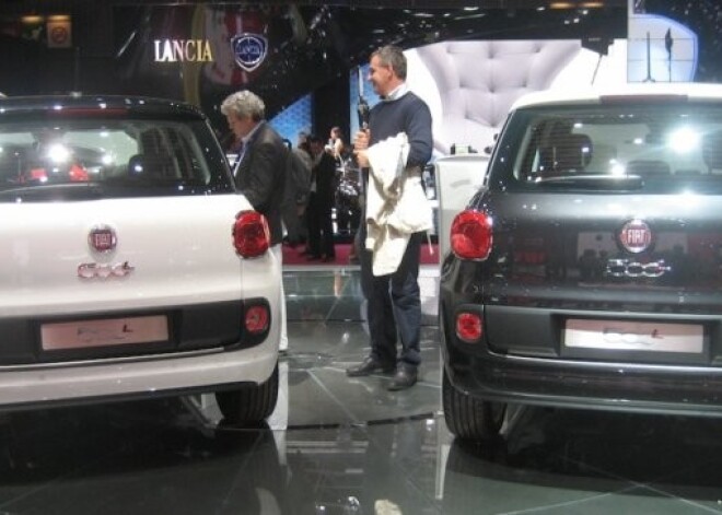 Fiat 500L: izmēram ir vai nav nozīmes? FOTO