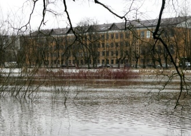 Jelgavā sākti pretplūdu pasākumi, lielus palus gan neprognozē