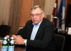 Зауэрс-Заулс уволен за недостаточный контроль за качеством работы предприятия