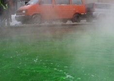 Lai gan uzņēmums pagaidām nav aprēķinājis radušos zaudējumus, tas vērsīsies ar prasību par to atlīdzināšanu pie autostāvvietas īpašnieka.