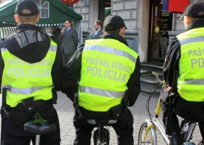 Uzlabojas jauno pašvaldības policistu sagatavotība