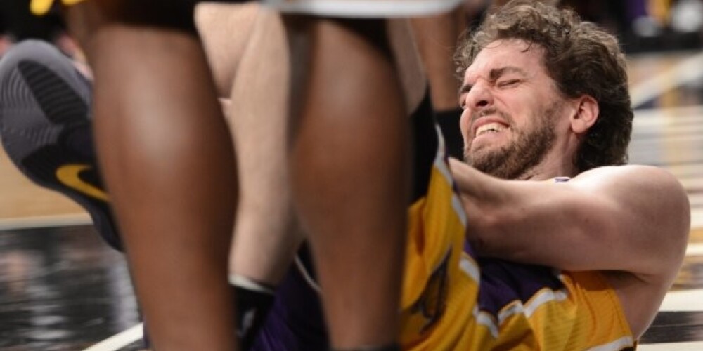 Gasols "Lakers" nevarēs palīdzēt vismaz sešas nedēļas. VIDEO