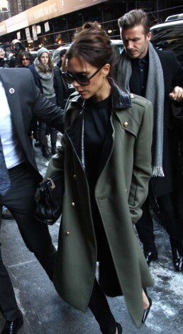 Виктория и ее муж Дэвид после показа отправились в ресторан