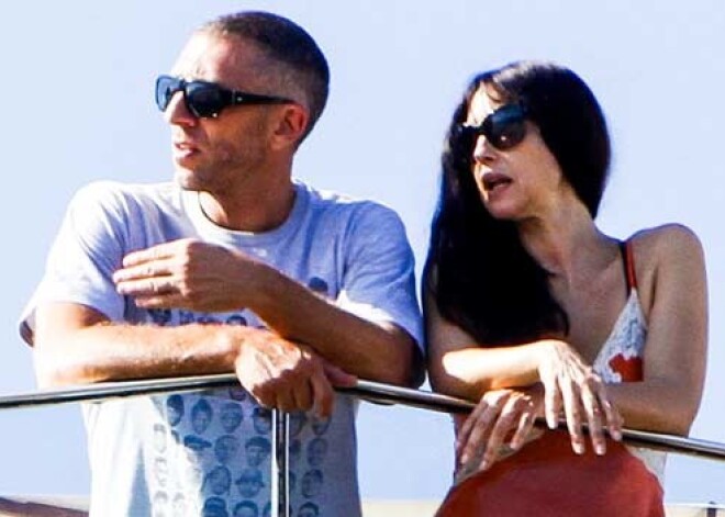 Моника Беллучи удивила внешним видом. ФОТО