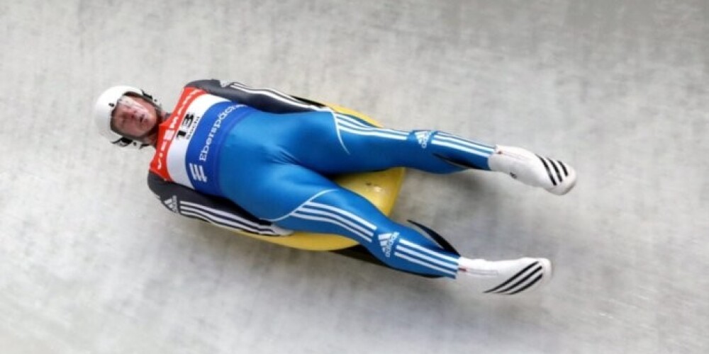 Mārtiņš Rubenis pirmo braucienu veica 53,658 sekundēs un atradās līderpozīcijā.