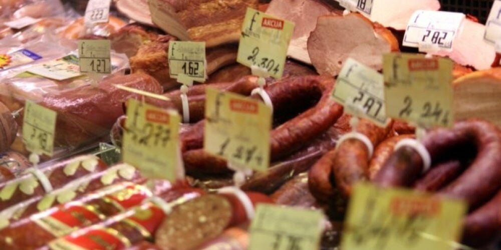 "Forevers" pārstāve aicina citus gaļas pārstrādes uzņēmumus būt uzmanīgiem no tamlīdzīgām negodīgas konkurences metodēm, kad publiskā telpā pēkšņi tiek mēģināts sagraut uzticību uzņēmumam.