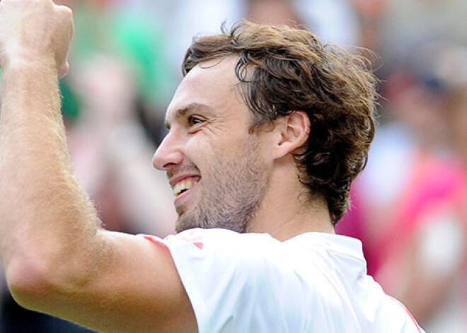 Gulbim 13. uzvara pēc kārtas; nākamais pretinieks - Nadals